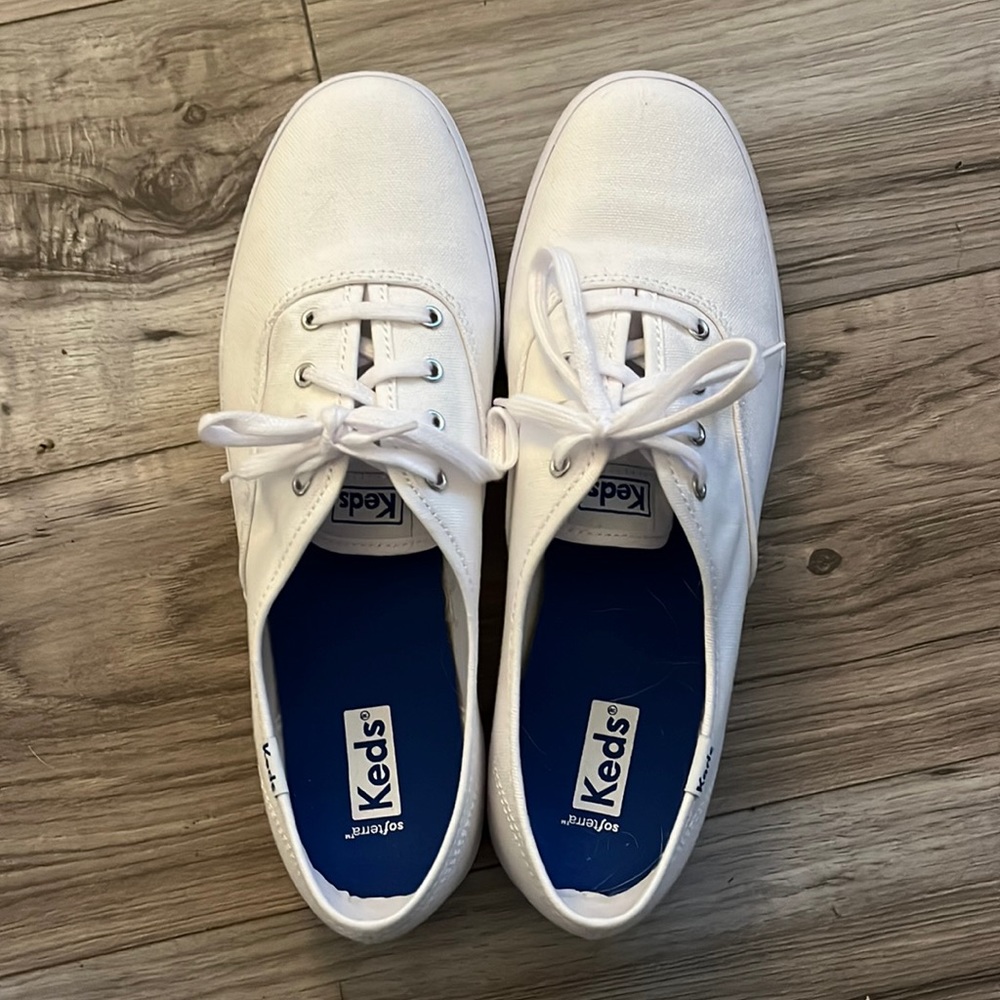 KEDS never worn size 9